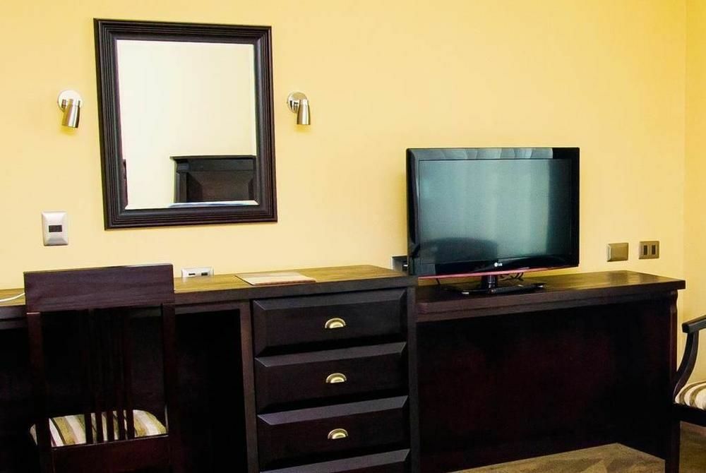 Hotel Terrano Concepción Extérieur photo
